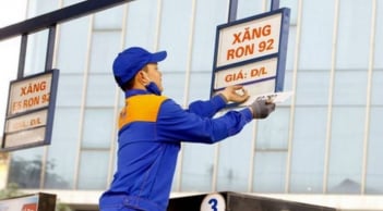 Giá xăng dầu hôm nay 11/3/2026: Xăng RON 95 tăng sát 30.000 đồng/lít, giá dầu thế giới lao dốc