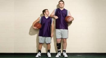 Người cao hay người thấp sống thọ hơn? Nghiên cứu khoa học tiết lộ sự thật về tuổi thọ theo chiều cao