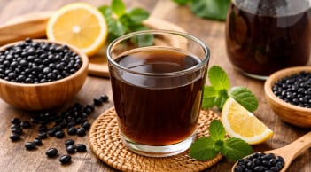 Vì sao nên uống nước đậu đen đúng thời điểm? 5 khung giờ giúp hỗ trợ giảm cân, thanh lọc cơ thể hiệu quả