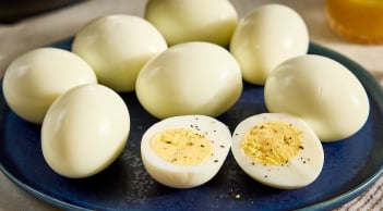 Trứng dễ ăn và lành tính nhưng có 5 nhóm người nên hạn chế ăn