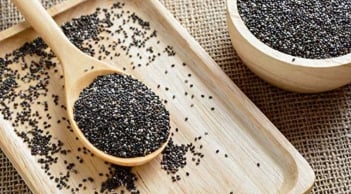 Hạt chia và làn da: 5 lợi ích giúp nuôi dưỡng da từ bên trong