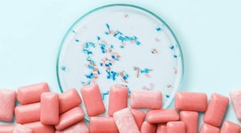 5 loại thực phẩm chứa nhiều vi nhựa nhất, loại đầu tiên khiến người Việt bất ngờ