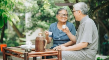 7 sai lầm khi uống trà của người Việt khiến gan, thận 'kêu cứu'