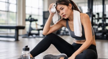 Tập thể dục sai cách: 5 thói quen tưởng tốt nhưng lại khiến cơ thể mệt mỏi hơn