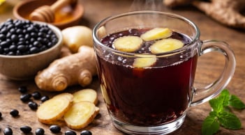 Thêm gừng vào nước đậu đen: thức uống quen mà “nâng cấp” sức khỏe theo 5 cách bất ngờ