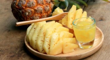 5 nhóm người nên thường xuyên ăn dứa