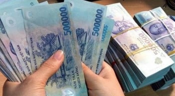 Sau khi tăng lương, công chức nghỉ việc được hưởng trợ cấp thế nào?