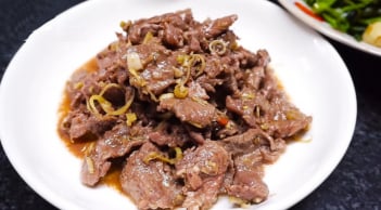 5 người không nên ăn thịt bò