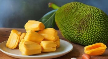 10 loại trái cây dễ béo hơn cả ăn thịt mỡ, sầu riêng chỉ đứng thứ 3