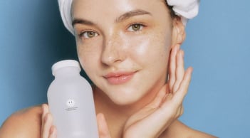 Sau tuổi 30 da vẫn đẹp hơn tuổi 20: 3 thói quen quan trọng giúp làn da “lột xác”