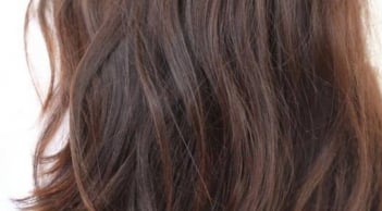 Có thể đoán tuổi thọ qua mái tóc? Chuyên gia dinh dưỡng tiết lộ dấu hiệu người sống thọ trên tóc