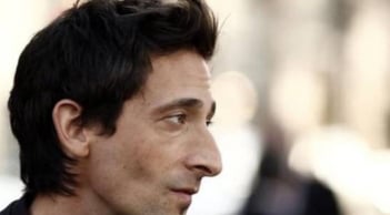 Tục ngữ “Đừng kết giao với kẻ có mũi chim ưng, mắt diều hâu”: Ẩn ý sâu sắc về cách nhìn người