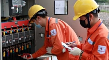 Giá điện giờ cao điểm buổi tối tăng mạnh, có thể lên tới 5.422 đồng/kWh: Người dân cần lưu ý gì?