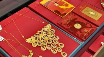 Giá vàng hôm nay 24/4 lao dốc mạnh, chạm đáy nhiều tuần – Cơ hội mua vào hay còn giảm tiếp?