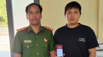 Chuyển khoản nhầm 51 triệu, xin nhận lại không được: Công an mời người đàn ông làm việc