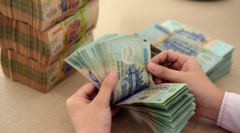 Lương cơ sở dự kiến tăng lên 2,53 triệu đồng từ 1/7: Thông tin mới nhất