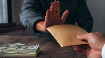3 món tiền được cho cũng đừng nhận bởi cái giá về sau rất lớn mà nhiều người chưa nhìn ra