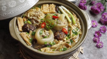 Cách nấu canh măng móng giò ngon