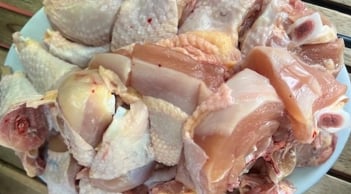 Người mắc 1 trong 5 bệnh này tuyệt đối không ăn thịt gà
