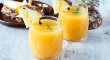 2 khung giờ vàng uống nước ép dứa giúp giảm cân nhanh mà không hại dạ dày