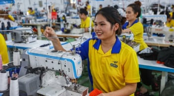 Từ 1/1/2026: Những đối tượng nào được tăng lương, chính sách mới cần biết