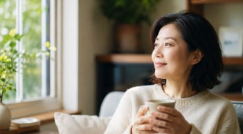  Vì sao phụ nữ sau tuổi 40 thường ít bạn bè hơn nhưng lại sống vui và nhẹ nhõm hơn?