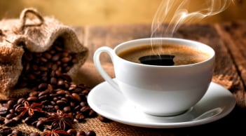 5 dấu hiệu bạn nên dừng việc uống cà phê ngay lập tức