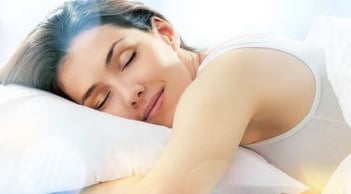 4 thói quen trước khi ngủ giúp làn da chậm lão hóa hơn, nhiều người bỏ qua điều cuối cùng
