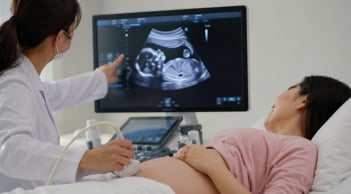 Từ 1/7/2026 có 137 trường hợp được tiết lộ giới tính thai nhi, lựa chọn giới tính có thể bị phạt tới 30 triệu