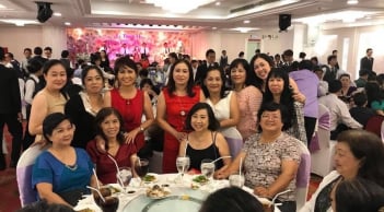 Người ít đi họp lớp, ít dùng mạng xã hội thường “vượt trội” hơn ở 2 khía cạnh này