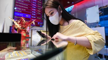 Giá vàng hôm nay 24/5/2026: SJC lao dốc thêm 2 triệu/lượng, giảm tuần thứ 2 liên tiếp