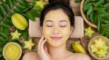 Cách dùng lá khế, quả khế giúp hỗ trợ làm trắng da, giảm thâm nám, trị mụn và rôm sảy