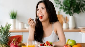 5 loại quả được ví như “kem chống nắng tự nhiên”: Ăn đúng giúp da khỏe, ít sạm hơn ngày nắng nóng