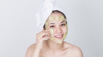 Cách làm sáng da tự nhiên với dưa leo đơn giản tại nhà