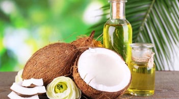 Dầu dừa có thực sự giúp làm mờ nếp nhăn?