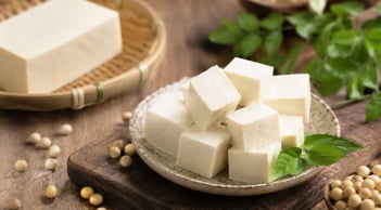 Những trường hợp nên hạn chế ăn đậu phụ thường xuyên: Không phải ai ăn nhiều cũng tốt