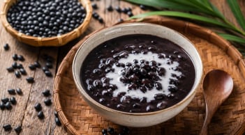 Lỗi phổ biến khiến chè đậu đen không ngon, ninh mãi không mềm: Lưu ngay mẹo làm chè bở tơi không nát