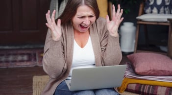Phụ nữ tiền mãn kinh và loạt dấu hiệu dễ bị nhầm với stress, tuổi tác