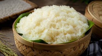 Bất ngờ cách nấu xôi dẻo, hạt nếp căng mọng mà không cần ngâm gạo