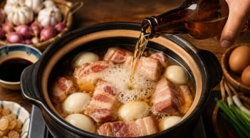  Vì sao nên cho bia vào khi làm món thịt kho tàu?