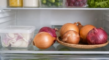 Hành tây để trong tủ lạnh sẽ ra sao sau vài ngày? Nhiều người đang bảo quản sai mà không biết