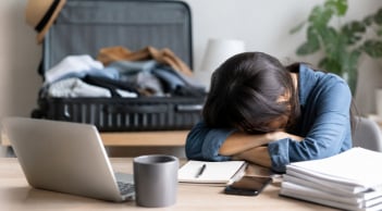 Vì sao nhiều người cảm thấy mệt hơn sau kỳ nghỉ dài?
