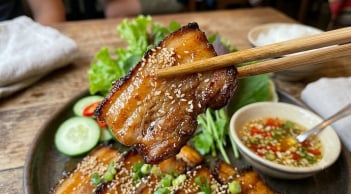 Cách làm thịt ba chỉ nướng mật ong thơm lừng, mềm mọng, cả nhà ăn là mê