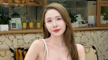 Quỳnh Nga thừa nhận đang ở tuổi 'chênh vênh'