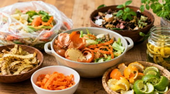 Vỏ rau củ đừng bỏ đi: giá trị còn nhiều hơn bạn nghĩ