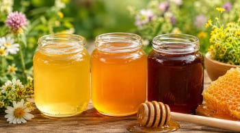 Mật ong vàng hay nâu sẽ ngon hơn? Ít ai biết màu sắc của mật ong tiết lộ điều gì