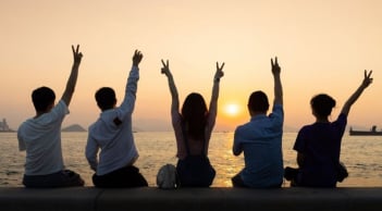  Anh chị em khi có gia đình riêng hãy nhớ 3 nguyên tắc vàng để trưởng thành không làm tình cảm xa cách