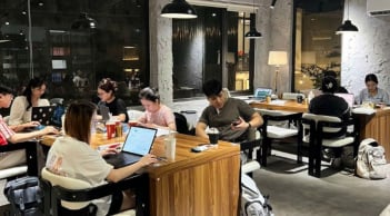 Thói quen chữa lành giúp người trẻ cân bằng cảm xúc sau giờ làm việc