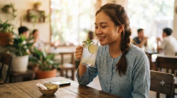 5 kiểu người 'đại kỵ' với nước chanh: Uống càng nhiều càng hại sức khỏe