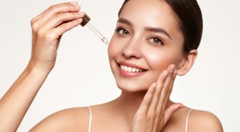 3 hoạt chất được chuyên gia đánh giá cao trong chăm sóc da